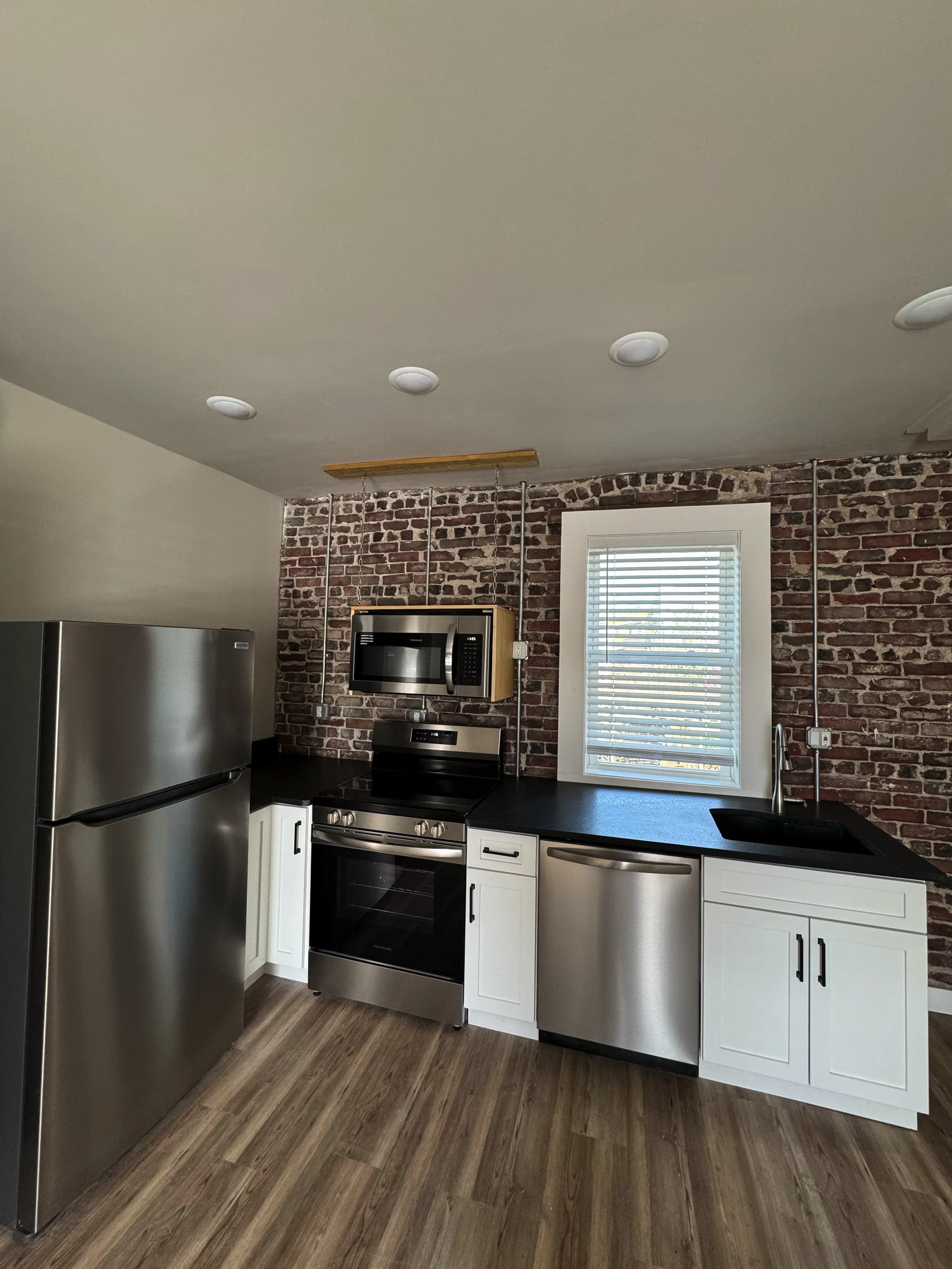 Photo preview for Unit 4 at Brick & Beam Lofts